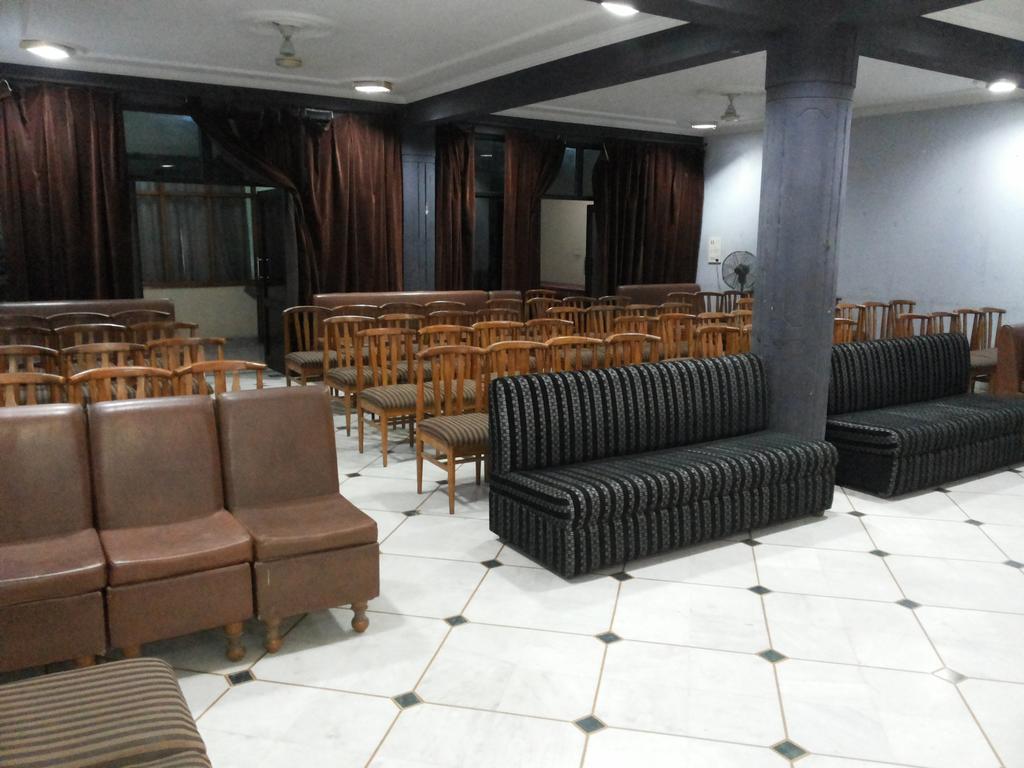 Hotel Saurab دهرادون المظهر الخارجي الصورة