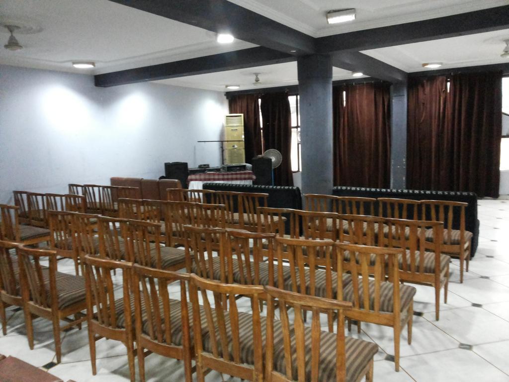 Hotel Saurab دهرادون المظهر الخارجي الصورة